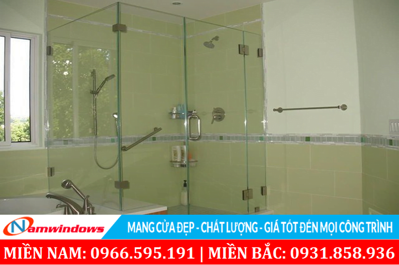 Cửa kính phòng tắm
