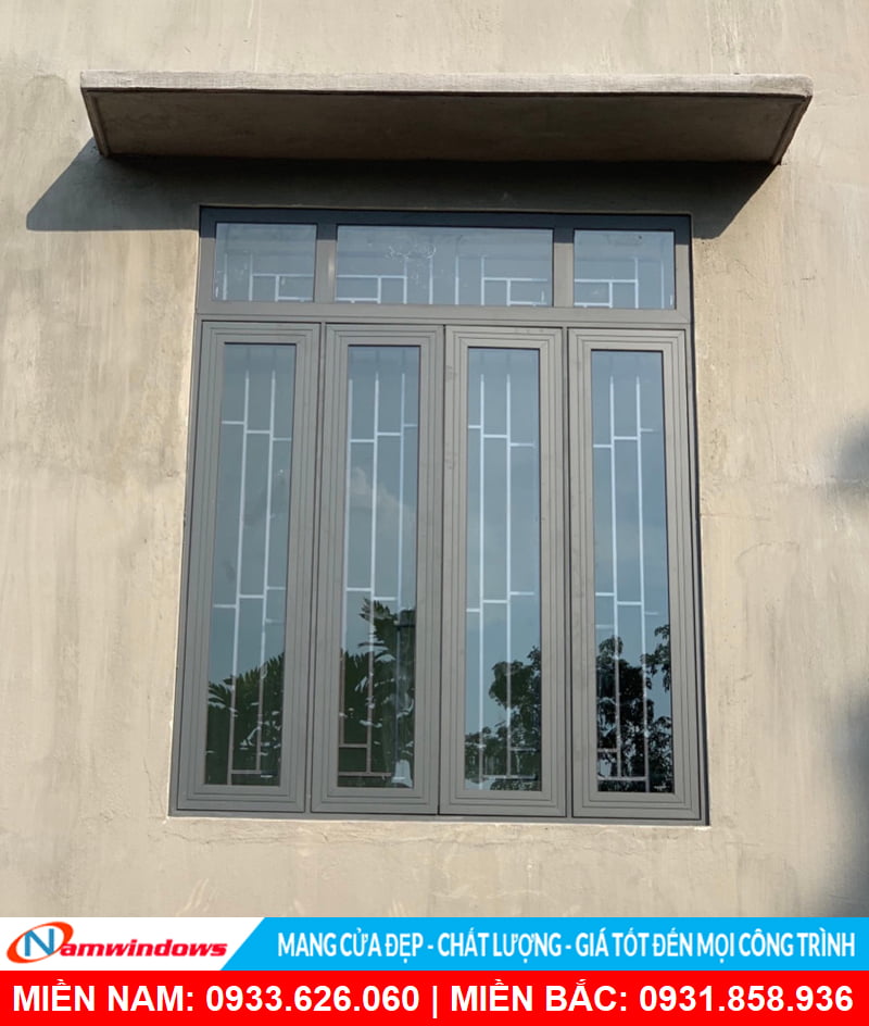 Cửa nhôm xingfa có khung bảo vệ