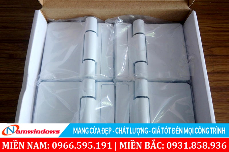Bàn lề cửa nhựa lõi thép