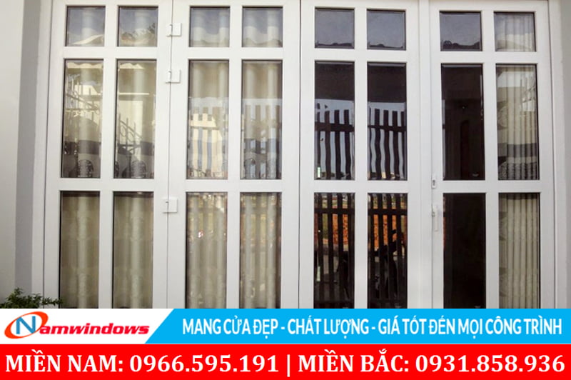 Hình ảnh thi công cửa nhựa lõi thép 4 cánh