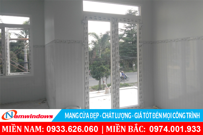 Cửa Nhựa Dòng Trung Cấp