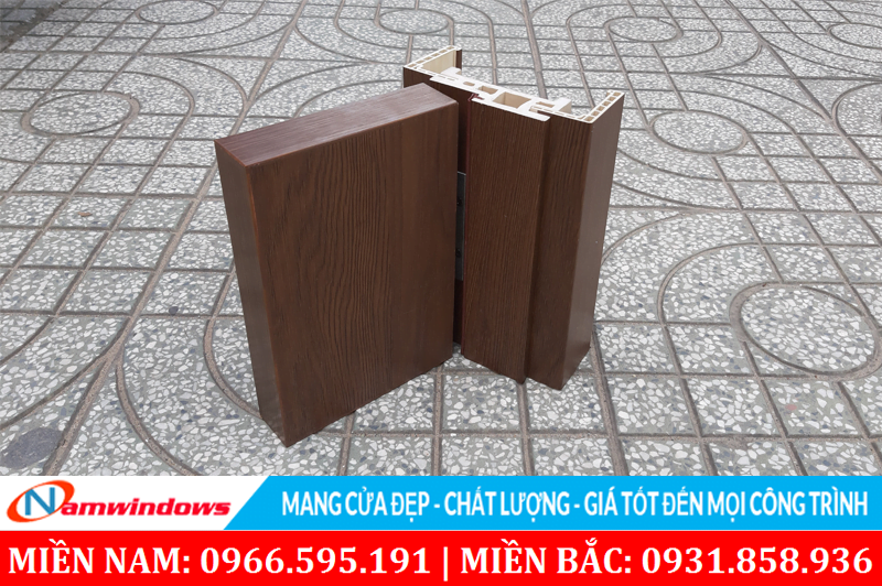Hình ảnh một góc cửa gỗ nhựa Conposite dùng cho nhà tắm