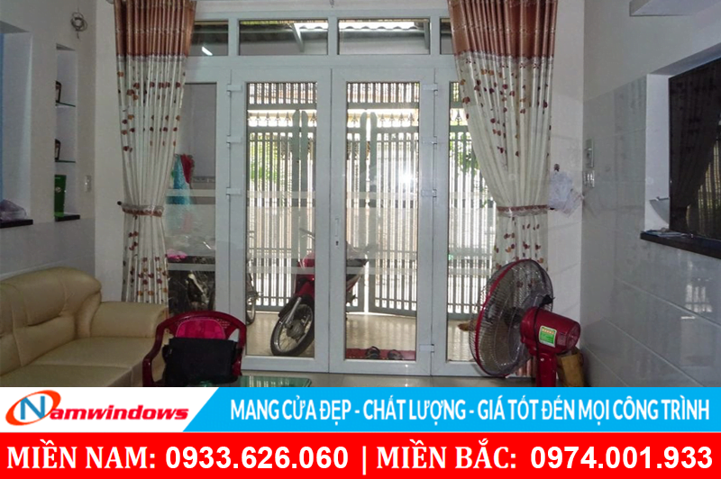 Cửa nhựa lõi thép 4 cánh