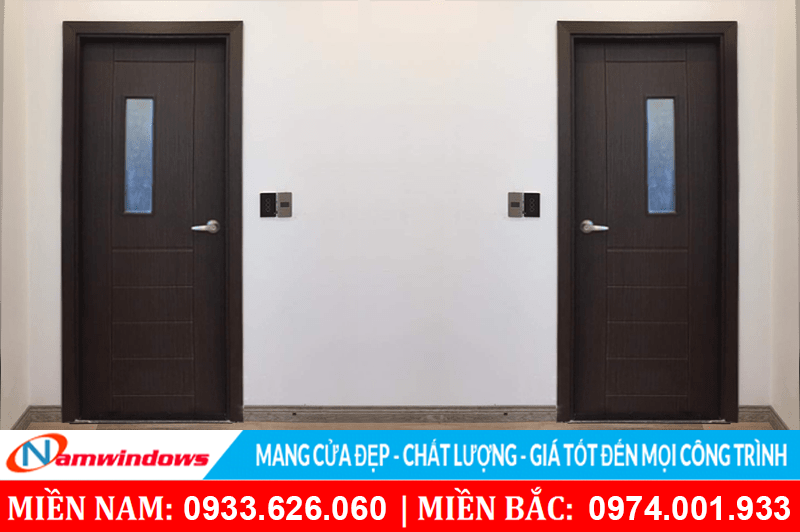 Một mẫu cửa nhà vệ sinh đẹp màu tối