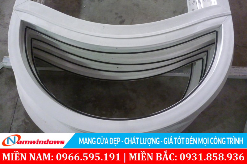 Mẫu cửa vòm uốn lượn