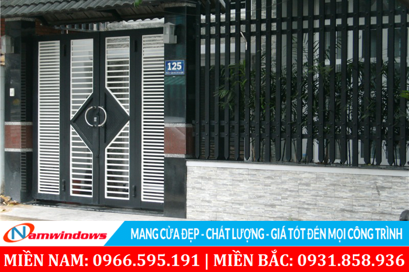 Chất liệu sắt làm cửa cổng, những cửa cần an toàn