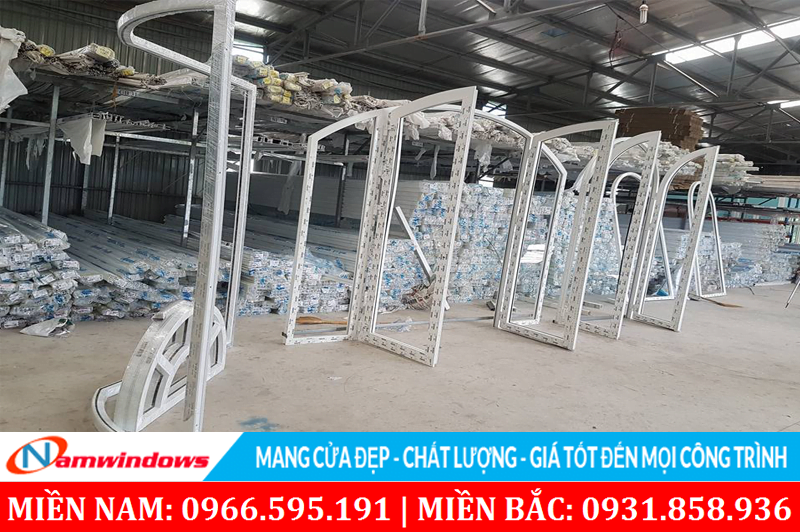 Hình ảnh vách kính vòm, vách kinh cong vòng cung