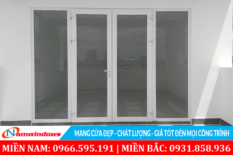 Mẫu 48: Cửa đi 2 cánh 2 vách cố định