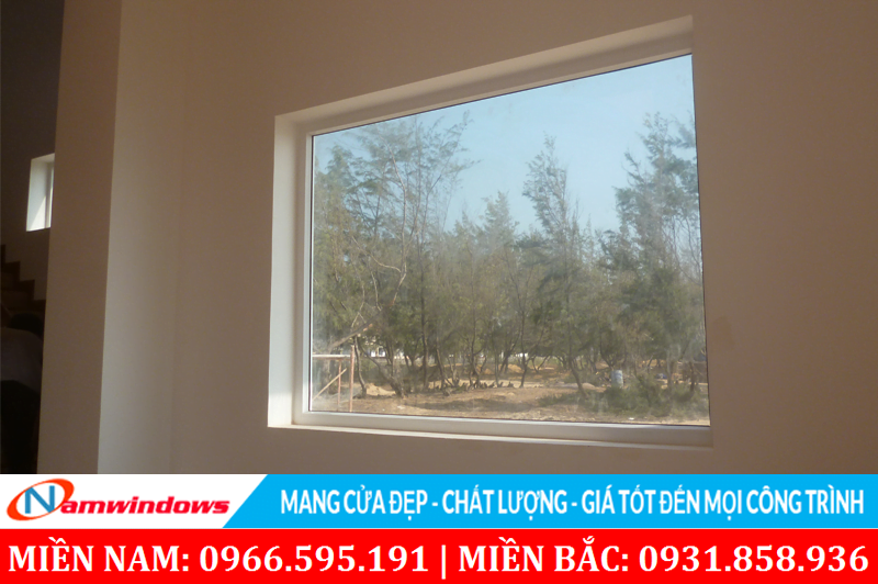 Mẫu 43: Mẫu vách kính cố định lấy sáng