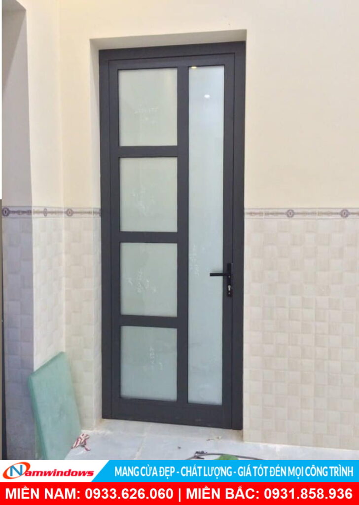Cửa đi 1 cánh chia ô nhôm xingfa