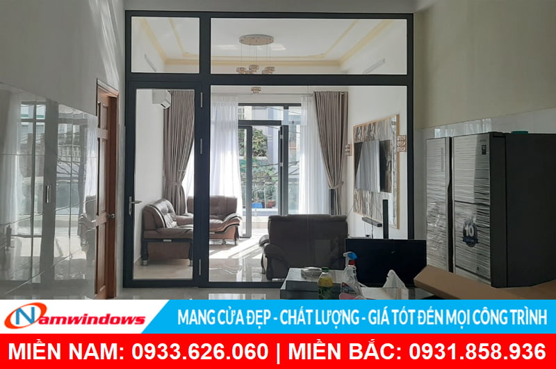 Mẫu cửa nhôm kính + vách cố định đẹp