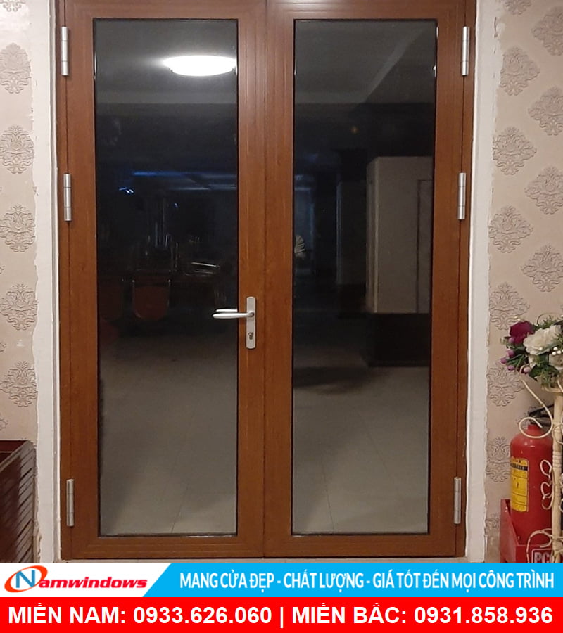 Cửa nhôm 2 cánh xingfa vân gỗ