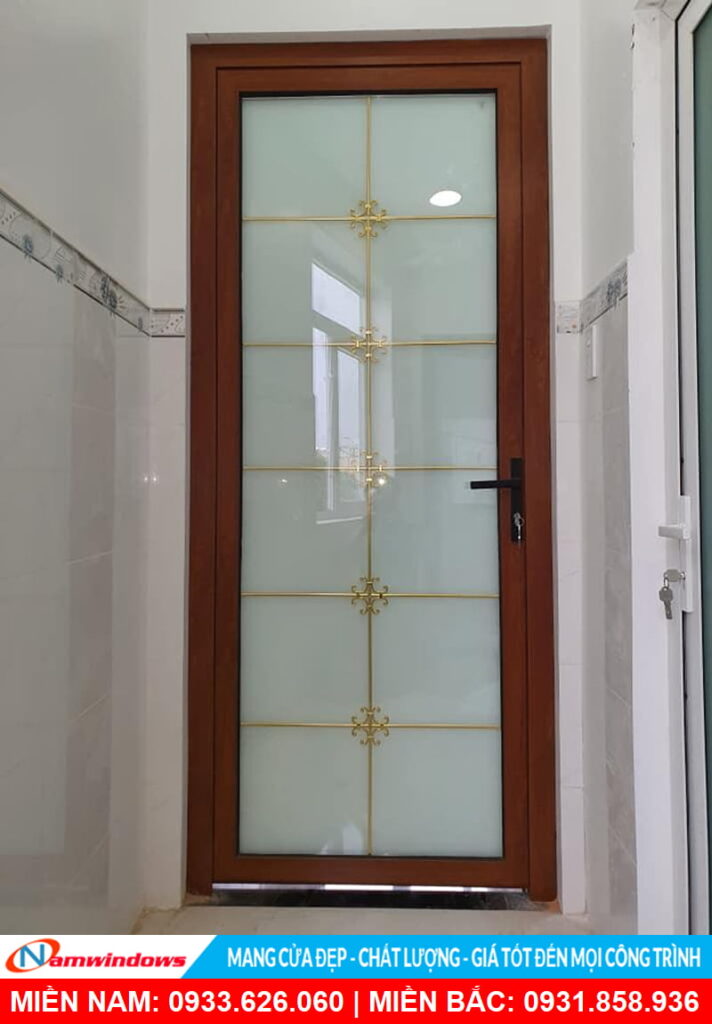 Cửa nhôm xingfa vân gỗ
