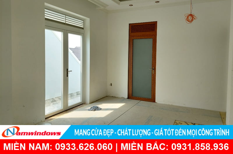 Cửa đi 2 cánh nhôm topal prima trắng
