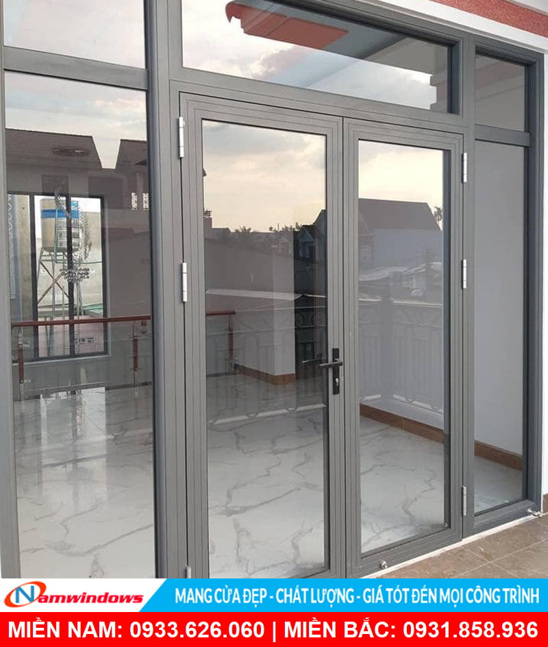 Cửa đi 2 cách nhôm xingfa có vách cố định