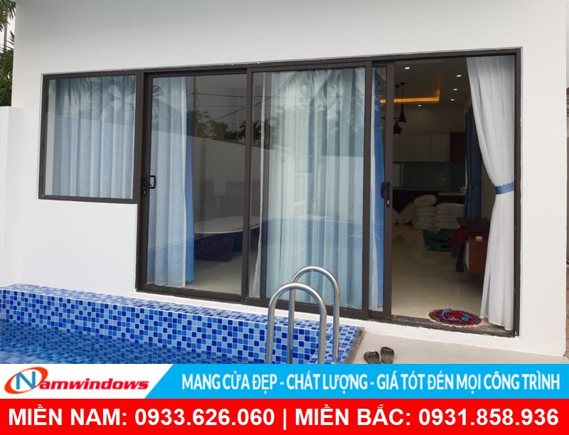 Cửa đi mở trượt 3 cánh nhôm xingfa