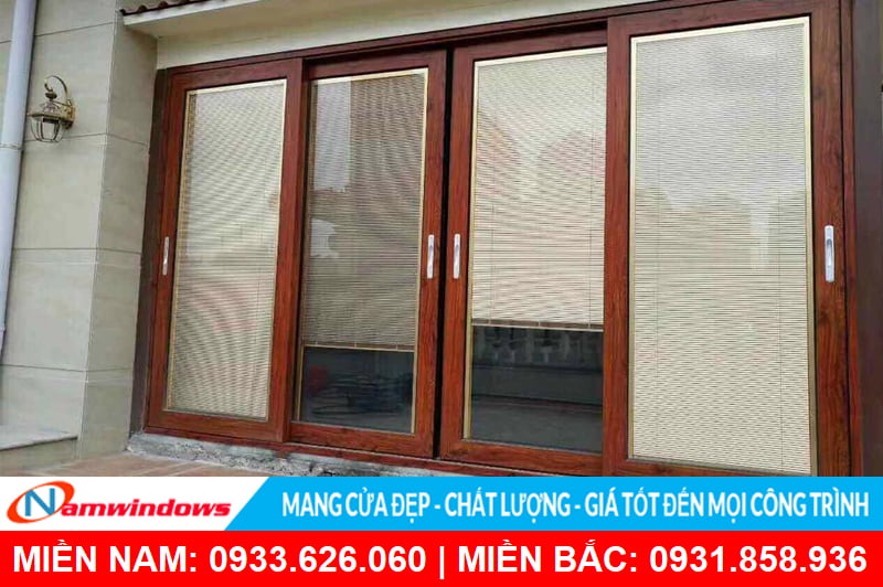 Rèm kính hộp cửa nhôm vân gỗ