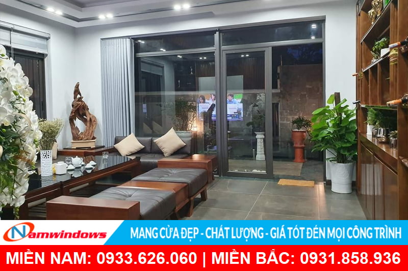 Mẫu cửa nhôm phòng khách đẹp