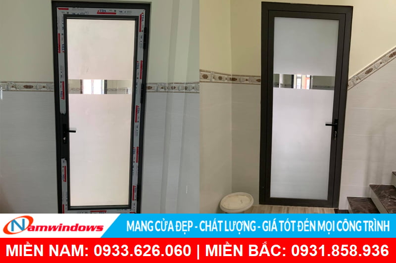 Mẫu cửa nhôm kính mờ 1 phần