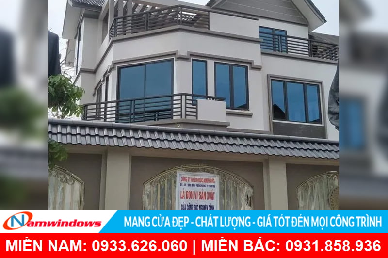 Cửa nhôm kính phản quang