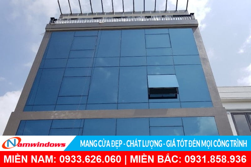 Vách mặt dựng phản quang chống nắng