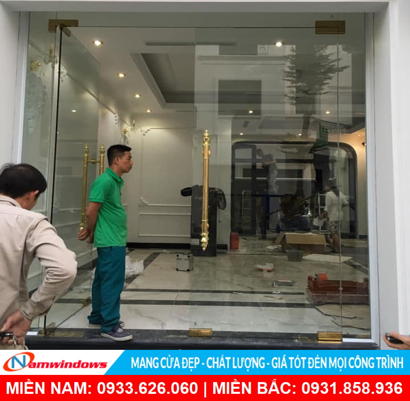 Cửa kính cường lực
