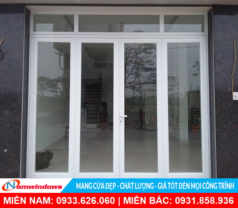 Cửa nhựa lõi thép phòng ngủ màu trắng
