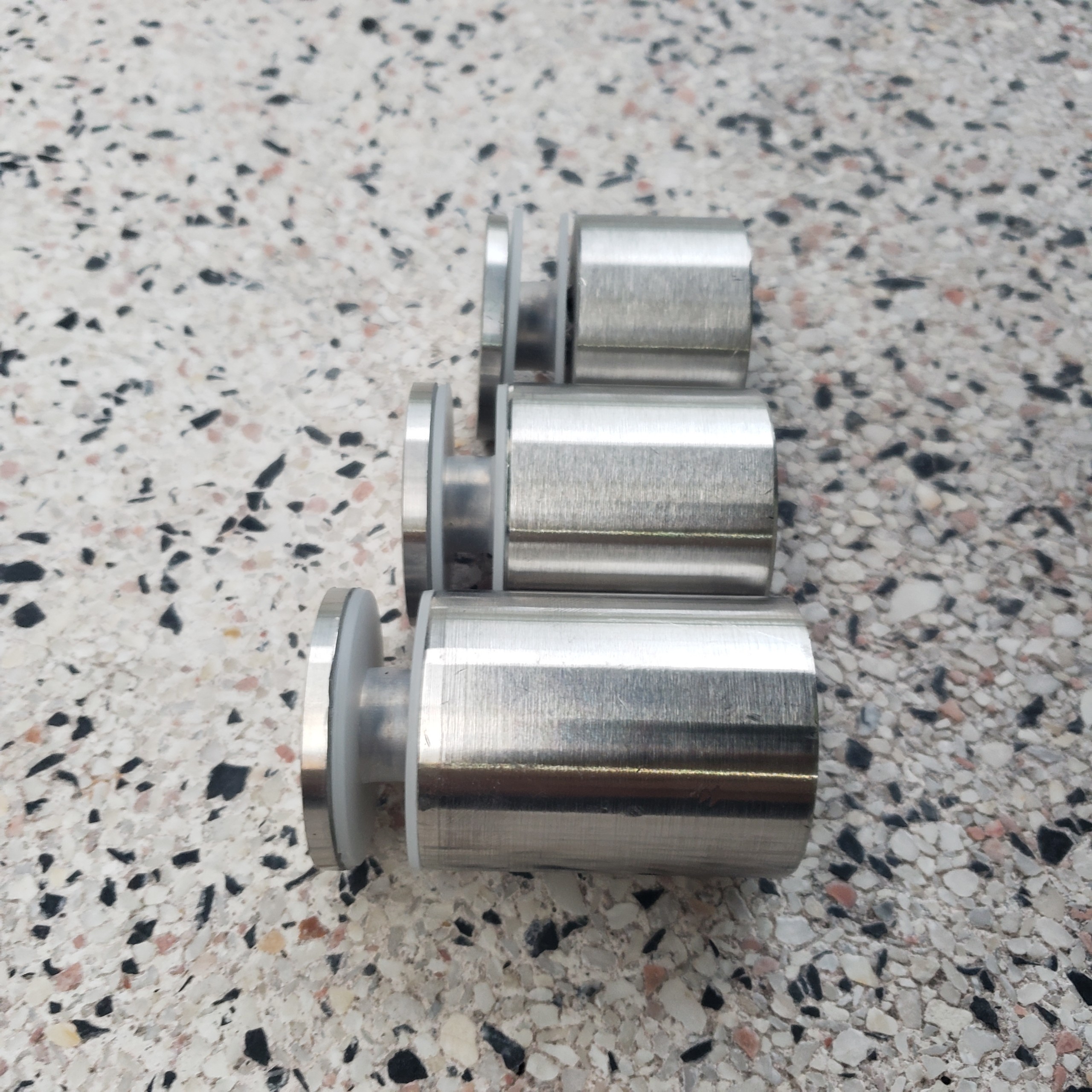 Ốc bắt kính TLC001-040 Inox 304 đặc Ø38 dài 4cm bóng mờ - Ảnh 6