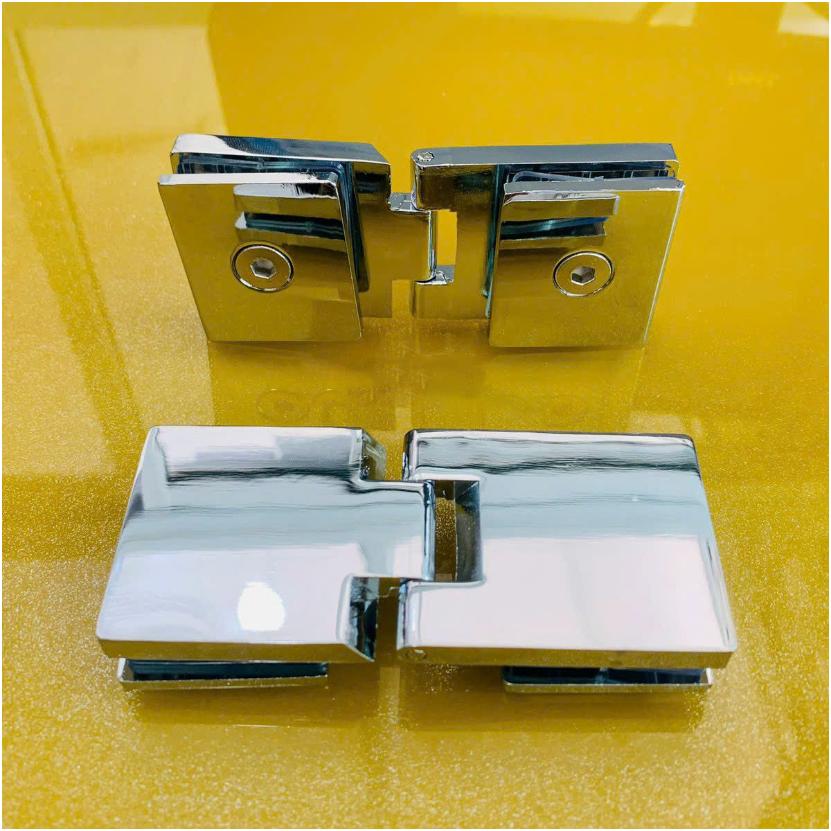 Bản lề tủ kính BLTK02SS kính kính