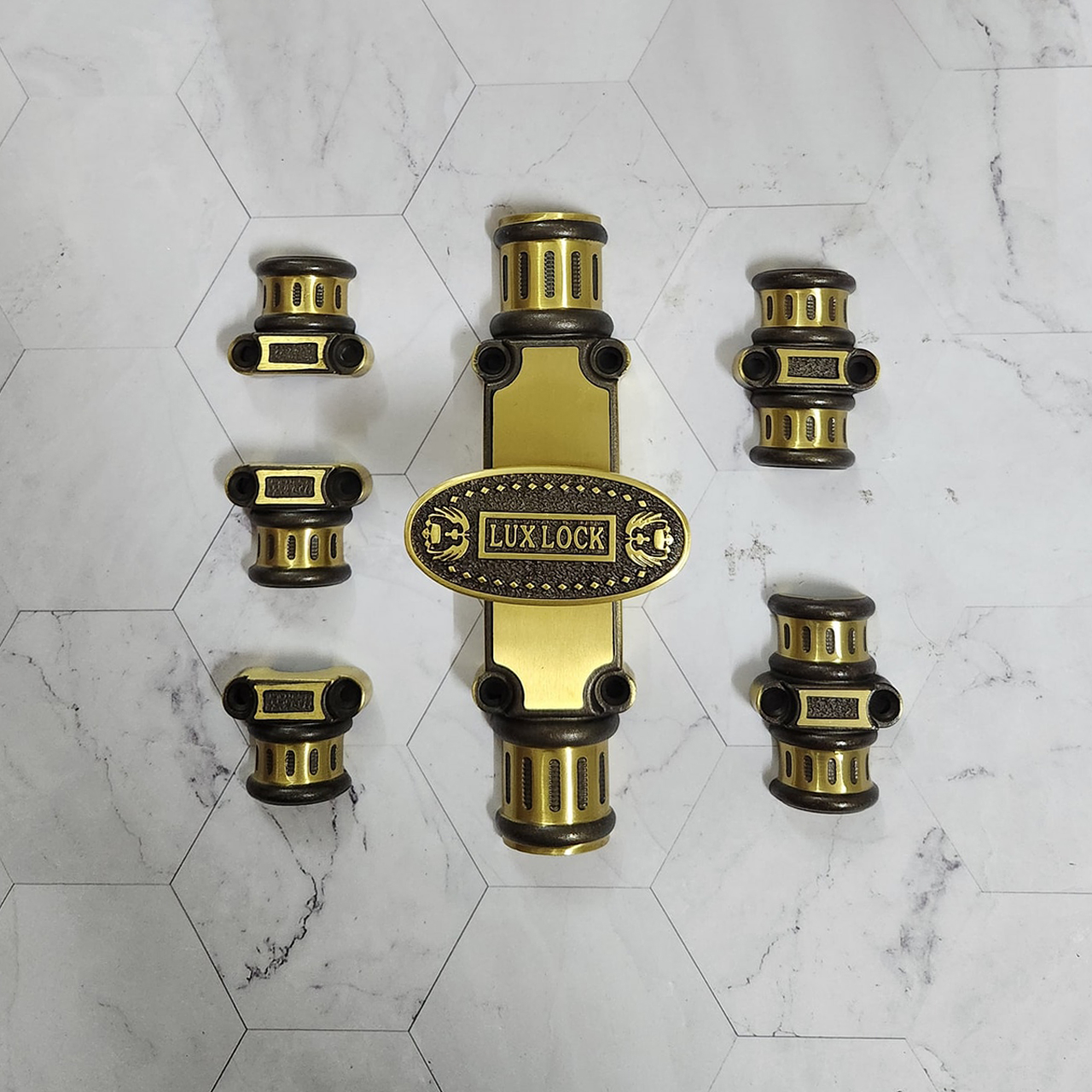 Chốt Cremone cửa gỗ CC007 (cửa sổ)