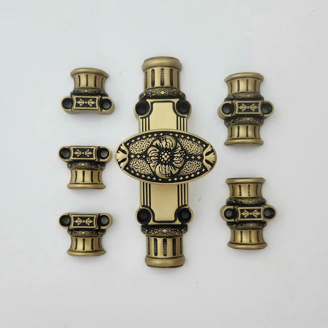 Chốt Cremone cửa gỗ CC023 (cửa đi)