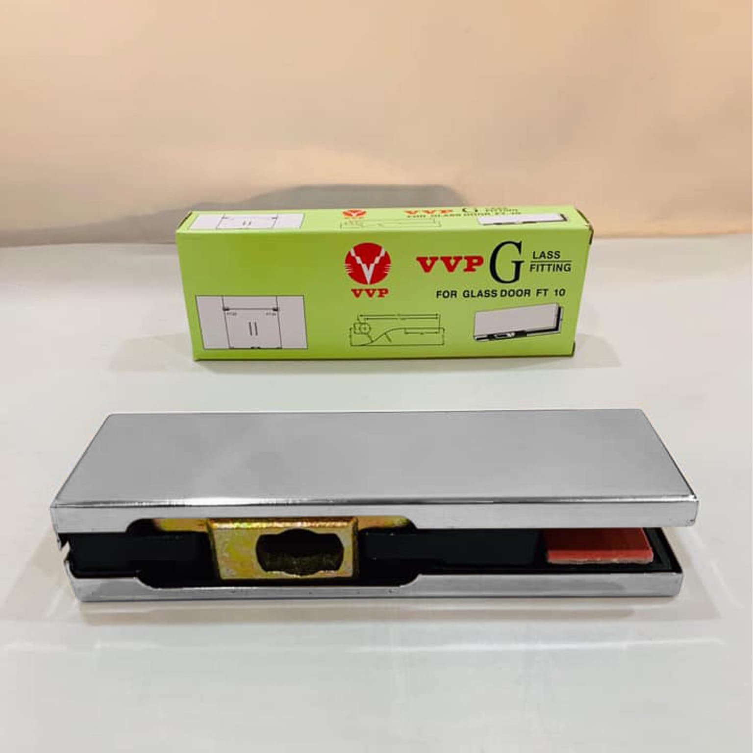 Kẹp kính dưới VVP FT10 màu trắng bóng