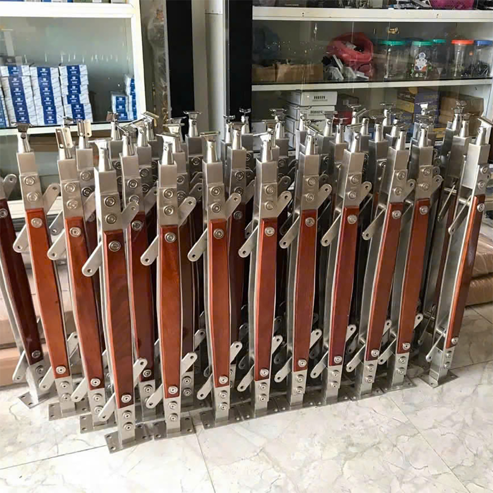 Trụ cầu thang kính TLC008-002 Inox 304 ốp gỗ đế mặt - Ảnh 7